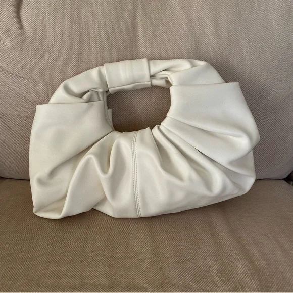 Source Unknown Chic White Ruched Handbag - Picture 7 of 8
